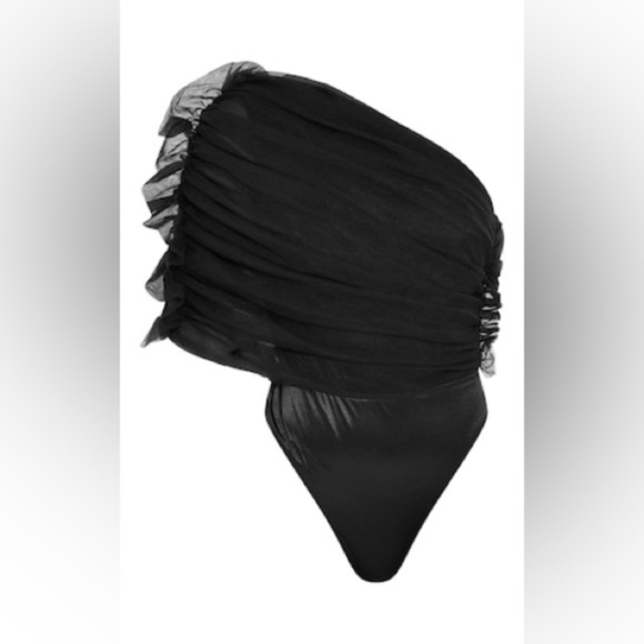 NWT PrettyLittleThing Black Sheer Ruffle One Shoulder Bodysuit sz 2 - Picture 5 of 13